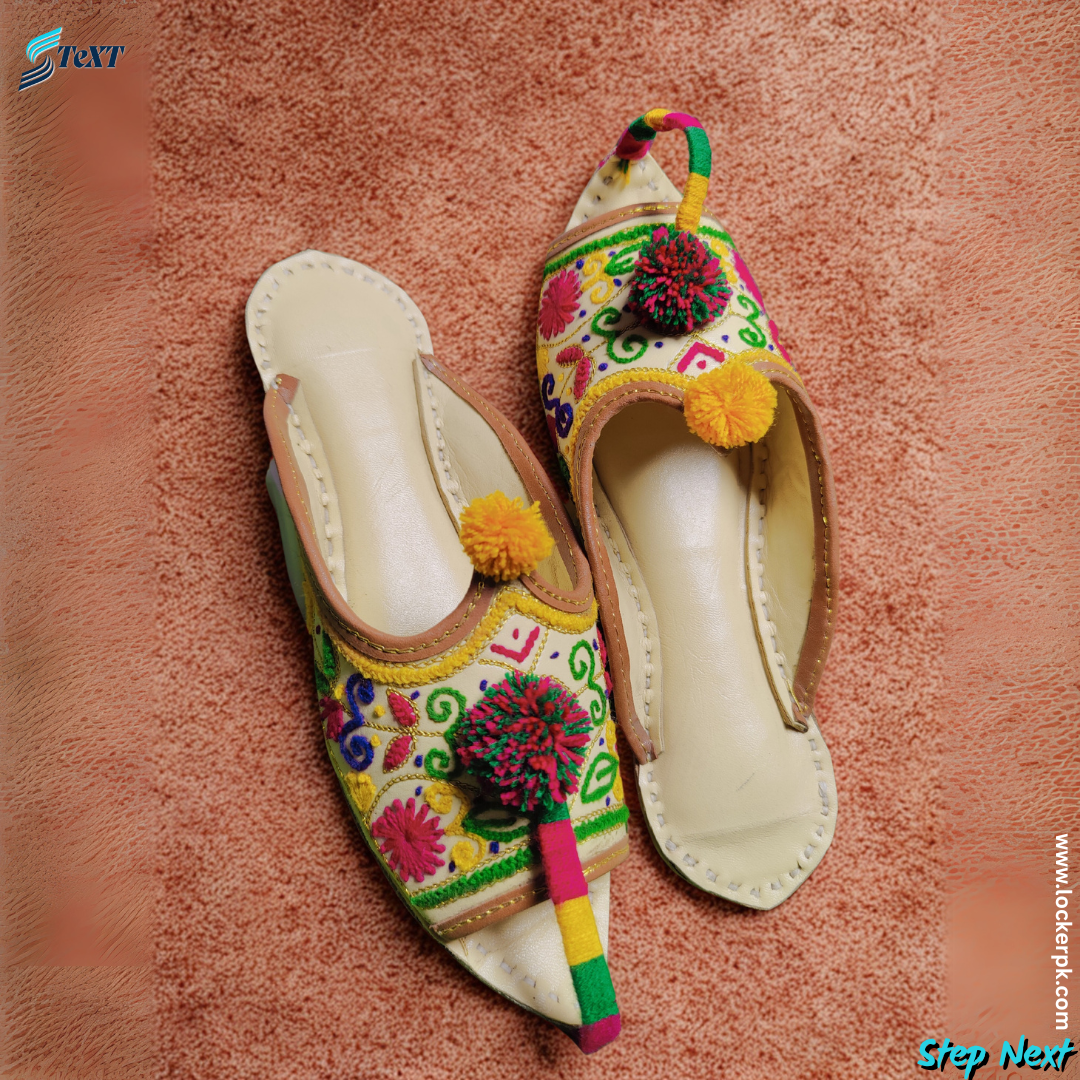 Kohlapuri Khussa Sandal