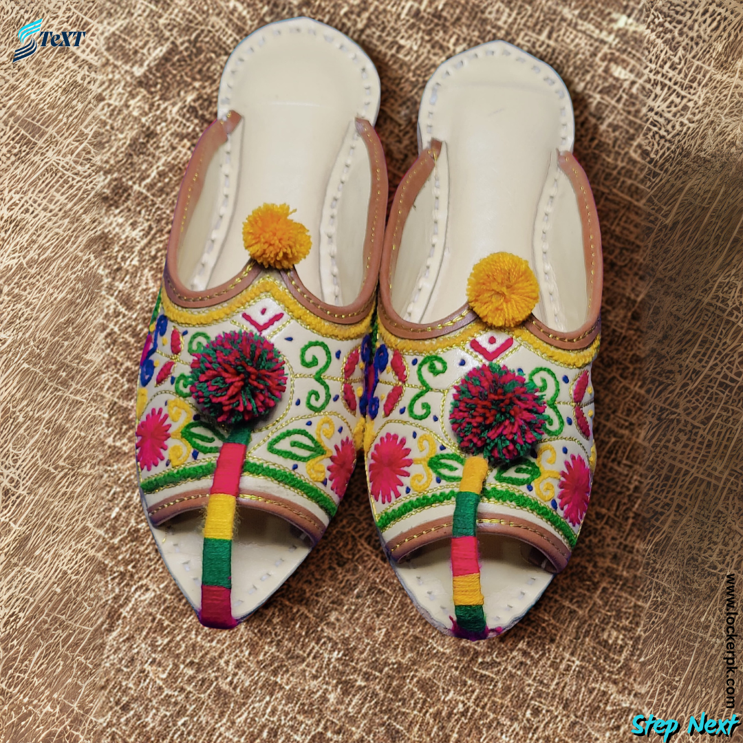 Kohlapuri Khussa Sandal