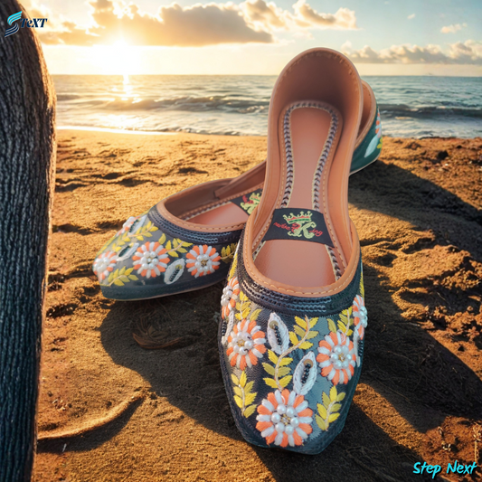 Handmade Embroidery Black Khussa